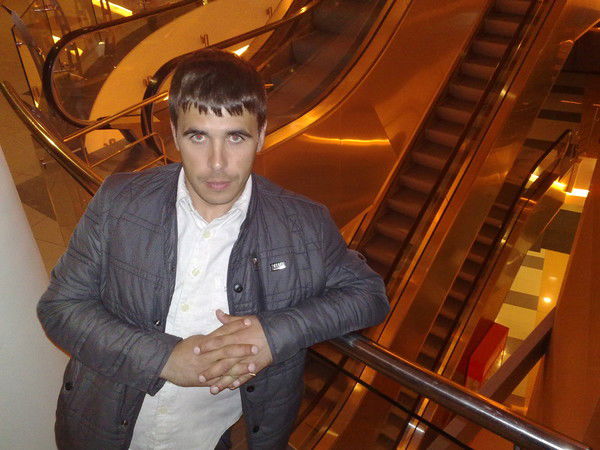 Сергей Попов