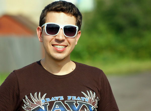 Адрик Олейник