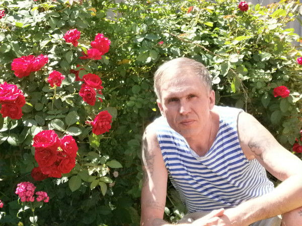 Владимир Титов