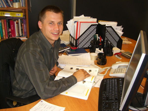 Артём Колесников