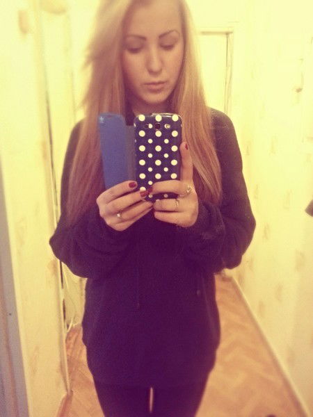 Лизочка Политаева