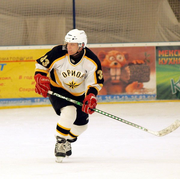 Олег Иванов