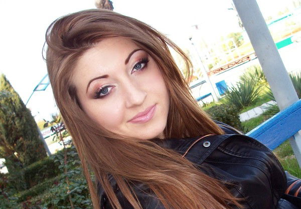 Арина Гросул