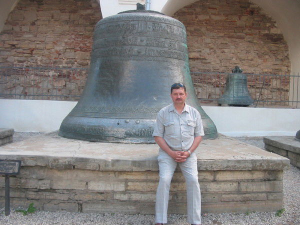 Олег Богатов