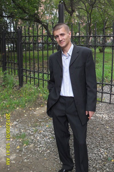 Евгений Рязанов