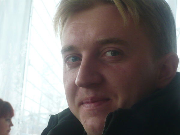 Максим Быстров