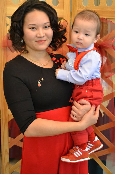 Ляззат Ахаева