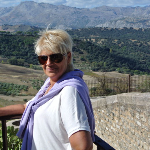 Эльвира Христозова