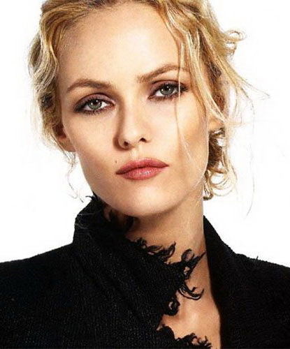 Людмила Савлаева