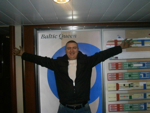 Максим Жученко