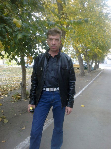 Андрей Бутов