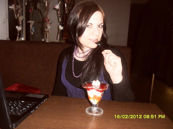 Ева Яблочная