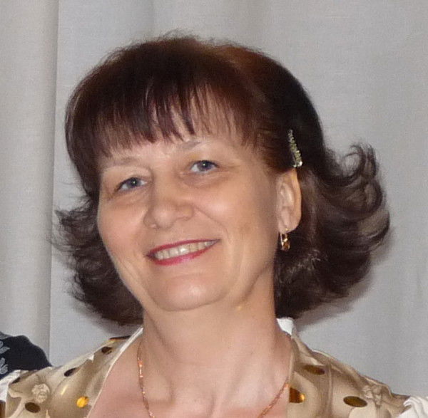 Елена Свечникова