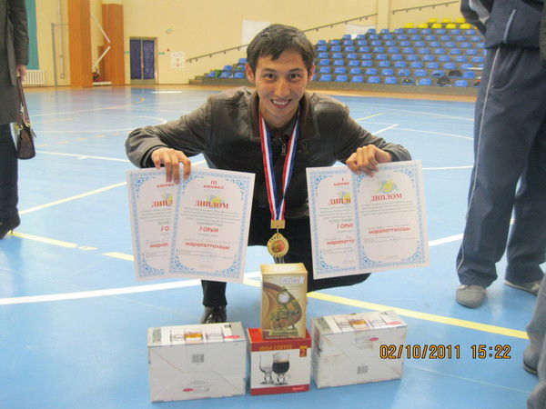 Аманжол Шарипов