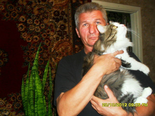 Геннадий Савин