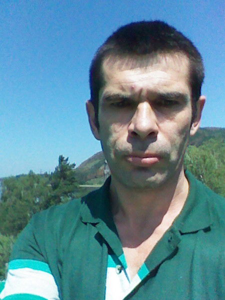 Андрей Попов