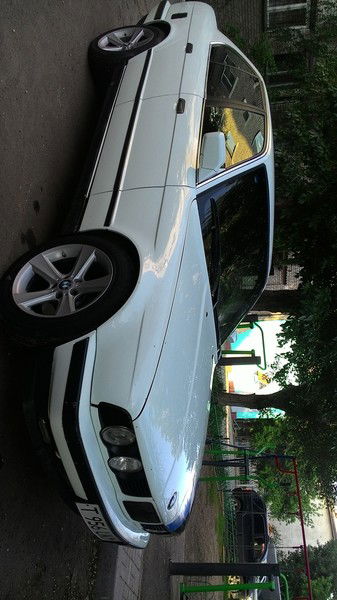 Александр Петров