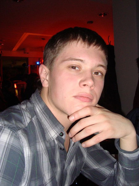 Никита Лавров