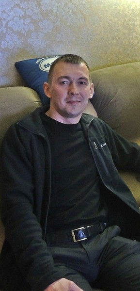 Леонид Лущиков