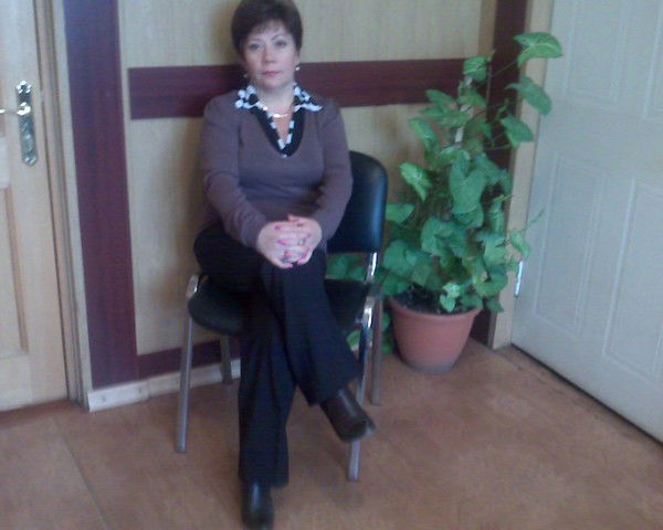 Елена Колобова