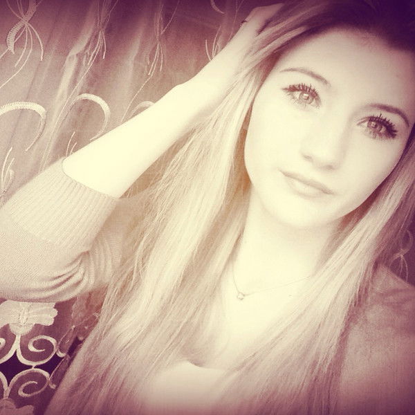 Оленька Еряшева