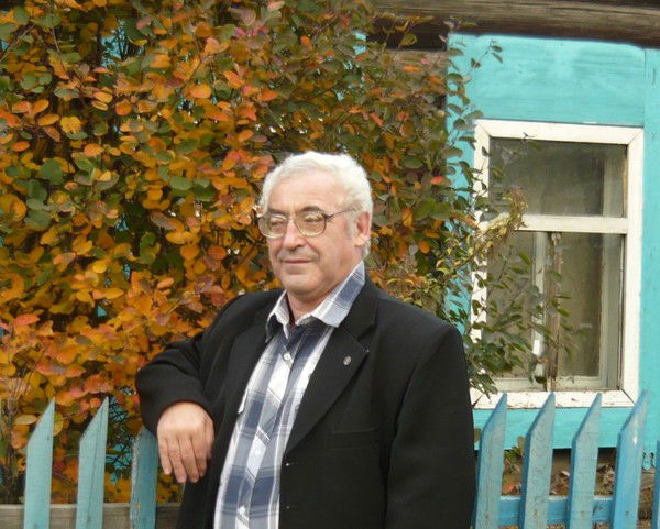 Александр Скуратов