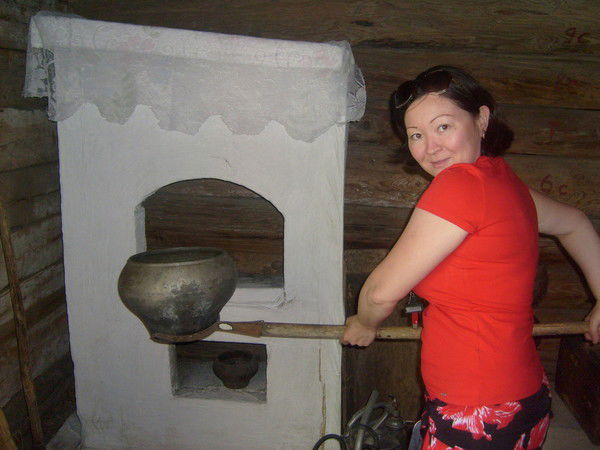 Алия Исимова