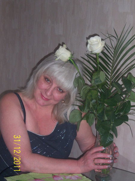 Людмила Лапшакова