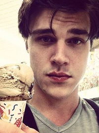 Юля Солдатова