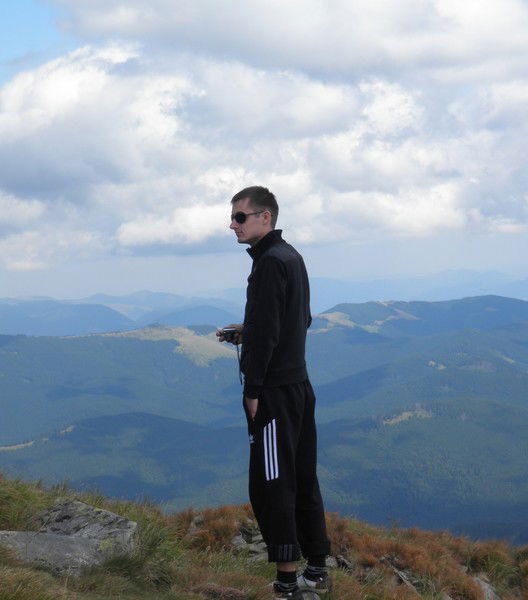 Олексій Пахомов