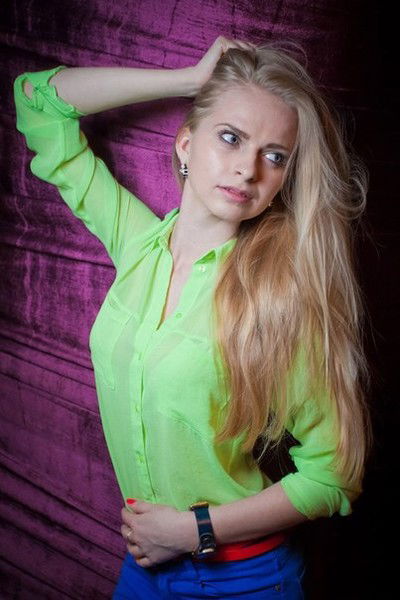 Голубоглазая )