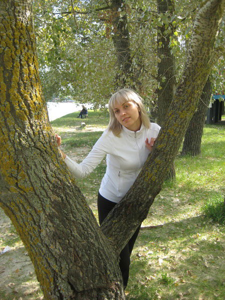 Лена Лещева