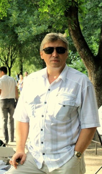 Александр Сивков