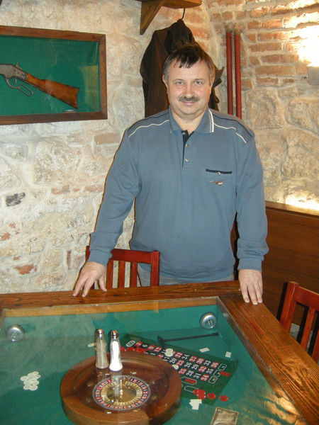 Анатолий Зубков