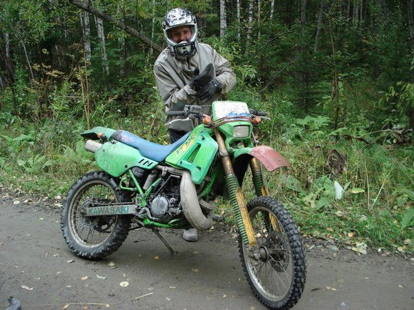 Алексей Тихонов