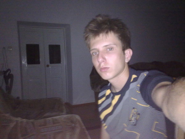 Владислав Гущин