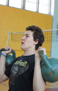 Роман Худяков