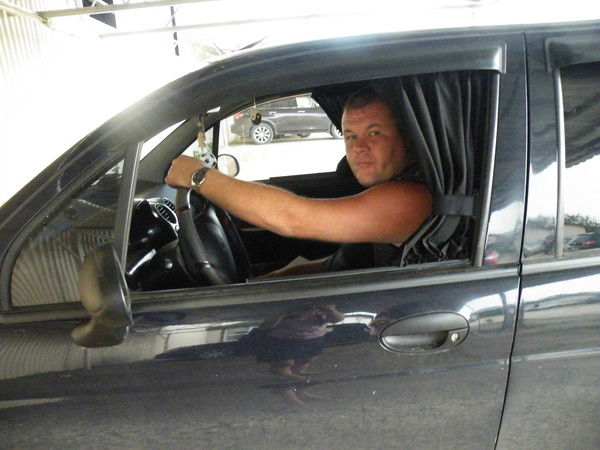 Роман Якушев