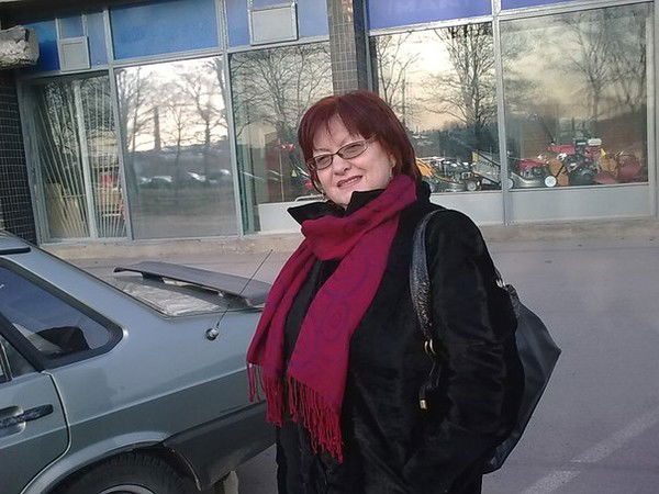 Людмила Петрова