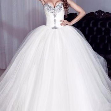 Наташа Фомина