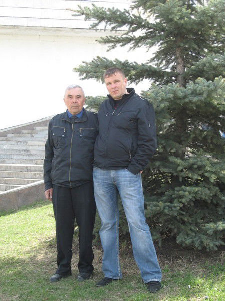 Саша Толстов