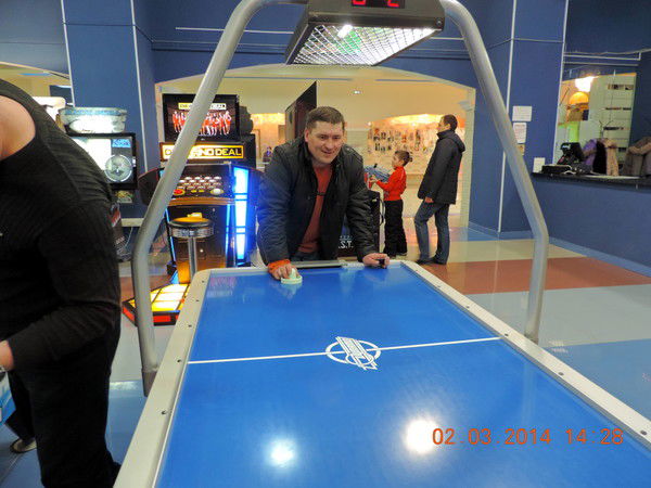 Денис Плотников