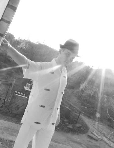 Денис Иванов