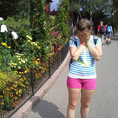 Юленька Попова