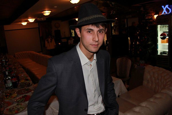 Александр Красников