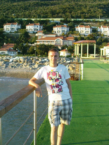 Лев Бредихин