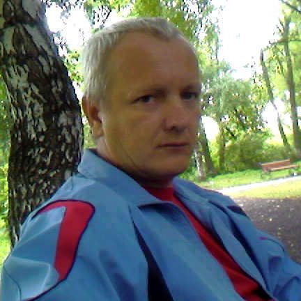 Олег Михайлов