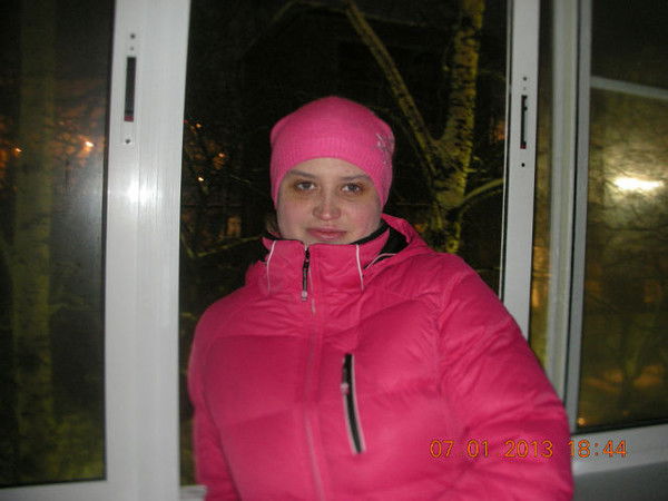 Анна Захарова