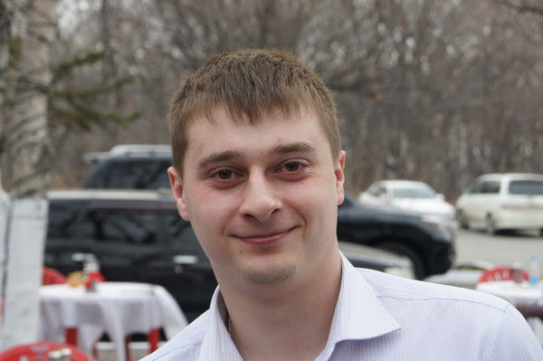 Артем Мезенин