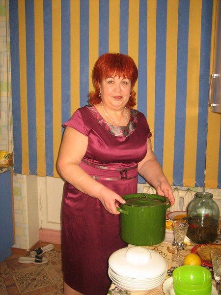 Соня Салюкова